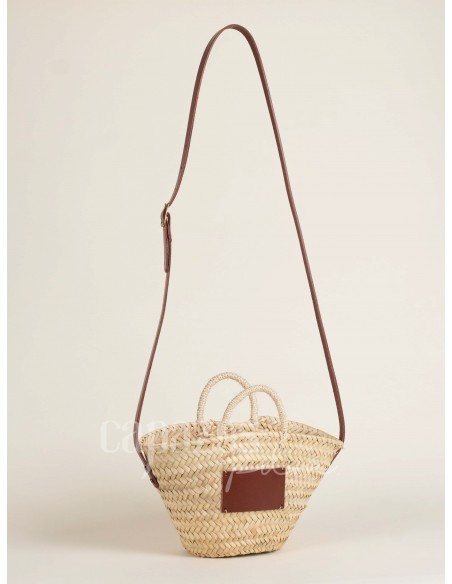 Capazo con asa de pita y de cruzar en piel + chapón pequeño