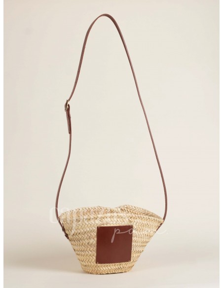 Capazo con asa de cruzar en piel + chapón mediano