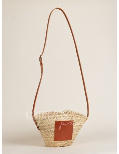 Capazo con asa de cruzar en piel + chapón mediano