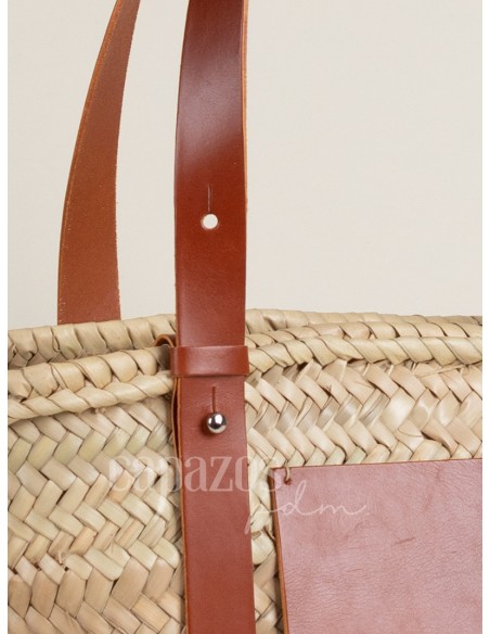 Capazo con asa regulable de piel + chapón